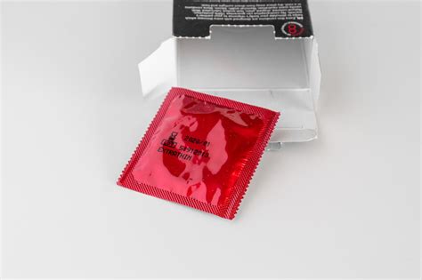 Blowjob ohne Kondom gegen Aufpreis Hure La Hulpe